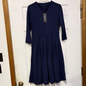 NWT New Zattcas  Navy Blue Dress women’s Medium never worn